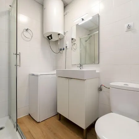Luxury IV - Ferga Suites Madrid Exterior photo